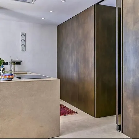 La Perla Flegrea דירה *